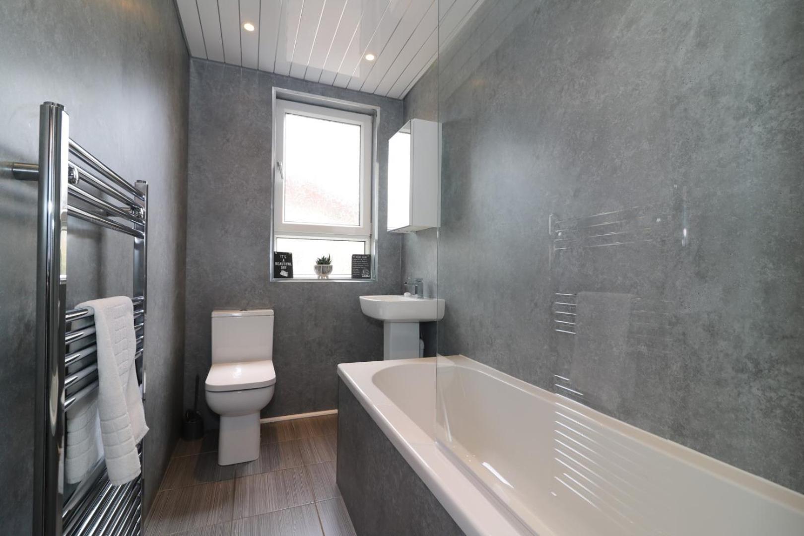 Signature - Gartlea House Apartment Airdrie Ngoại thất bức ảnh